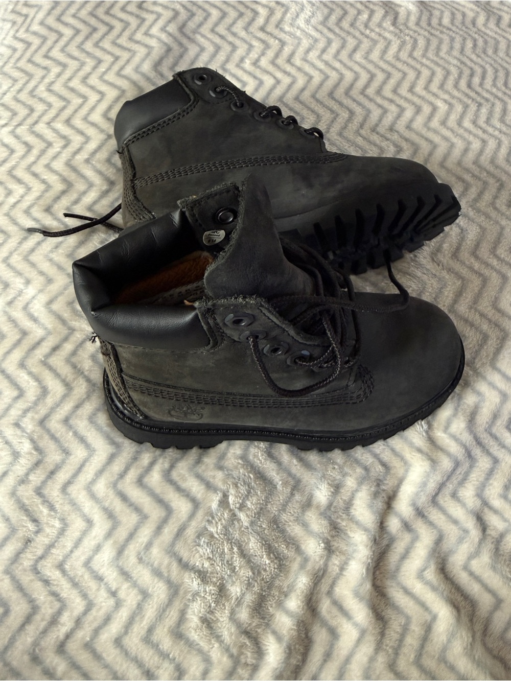 Timberland Boys' Black Outdoor Lace-Up Boots